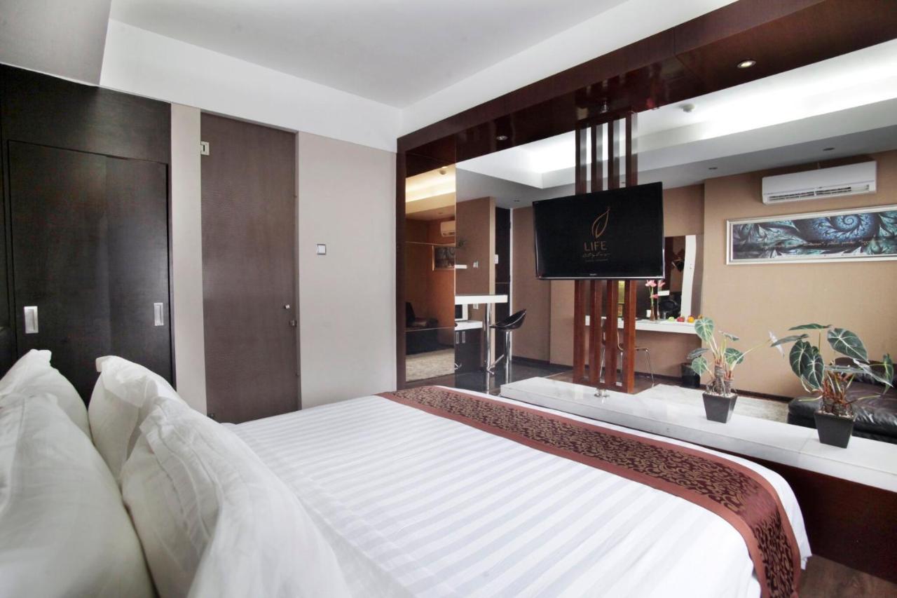 Favor Hotel Makassar City Center By Life Exteriér fotografie