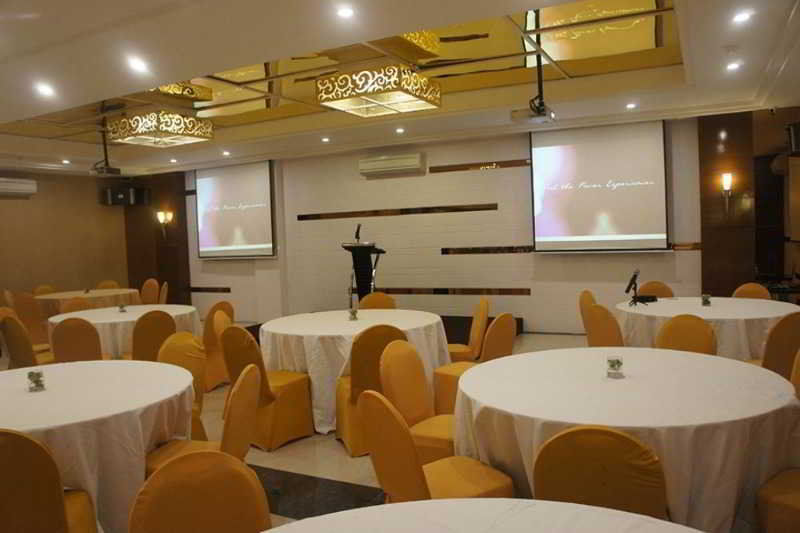 Favor Hotel Makassar City Center By Life Exteriér fotografie