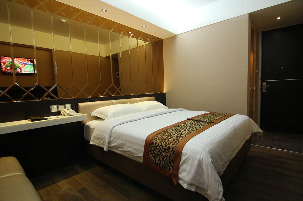 Favor Hotel Makassar City Center By Life Pokoj fotografie